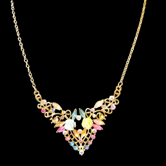 Betsey Johnson Gold Multicolor Floral Necklace NWT - Picture 9 of 11